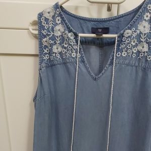 Gap embroidered denim dress